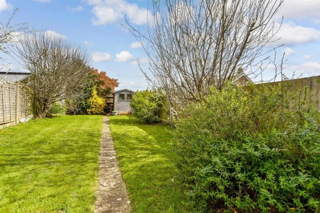 3 bed Terraced