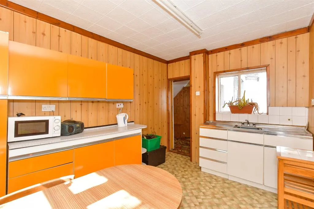 3 bed Semi-Detached