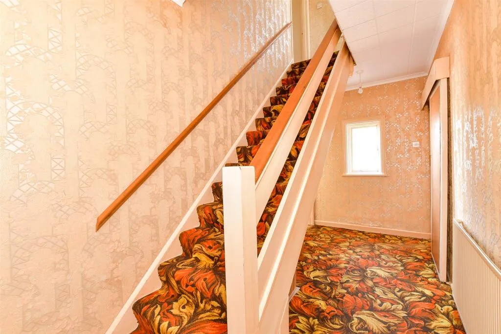 3 bed Semi-Detached