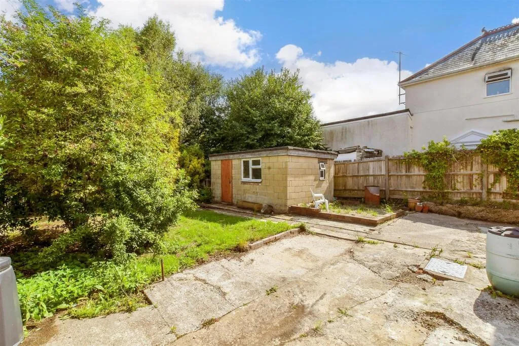 3 bed Semi-Detached