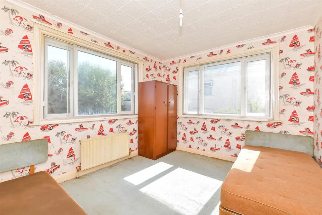 3 bed Semi-Detached