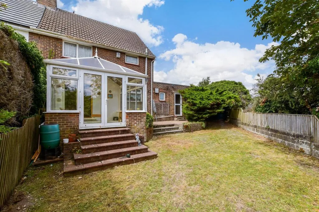 3 bed Semi-Detached