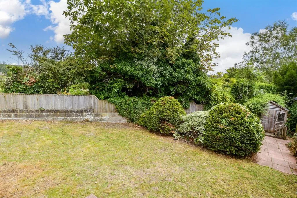 3 bed Semi-Detached