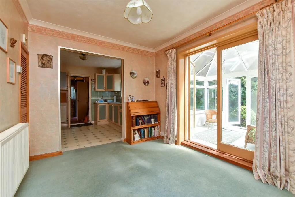 3 bed Semi-Detached
