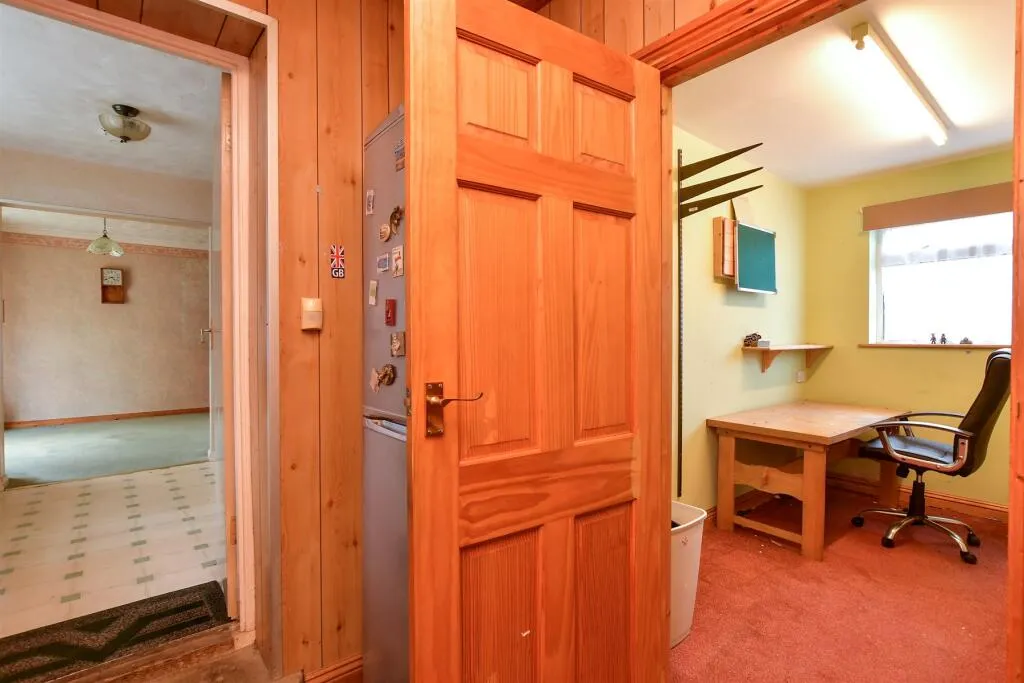 3 bed Semi-Detached