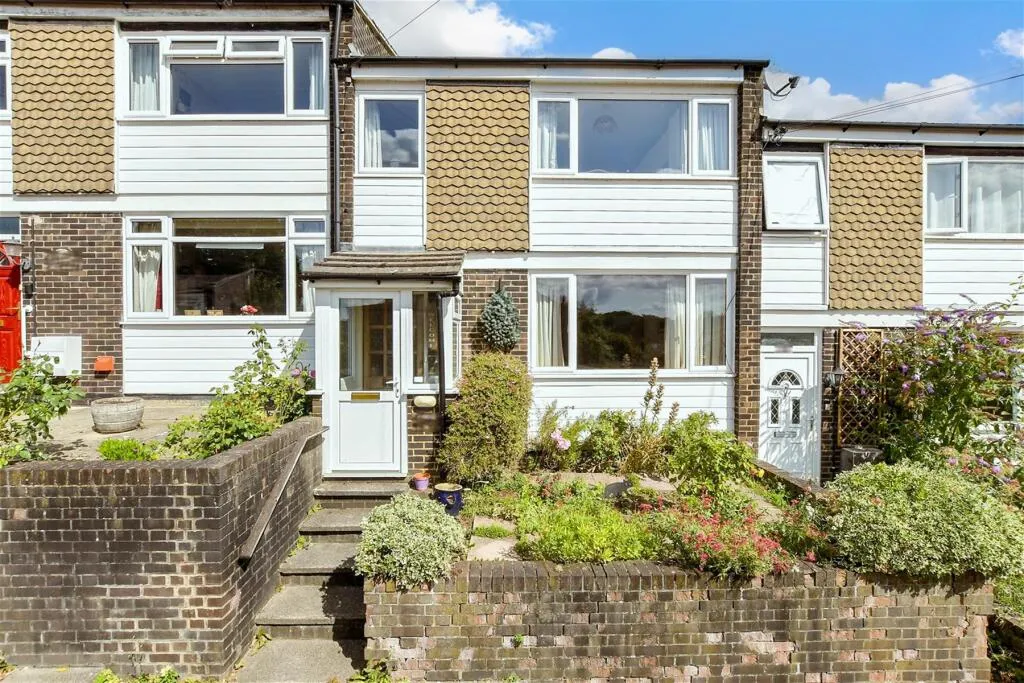 3 bed Terraced