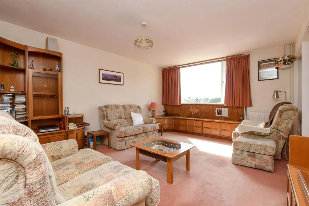 3 bed Terraced