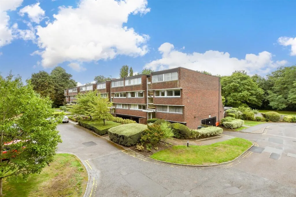 2 bed Apartment