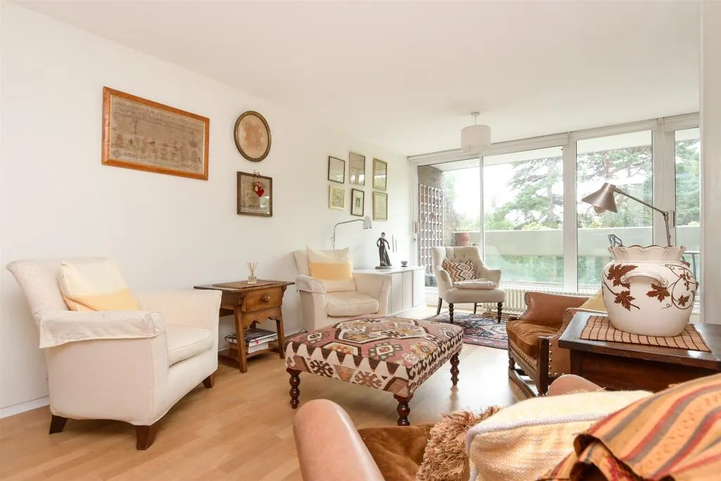 2 bed Apartment