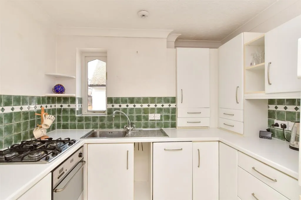 2 bed Apartment