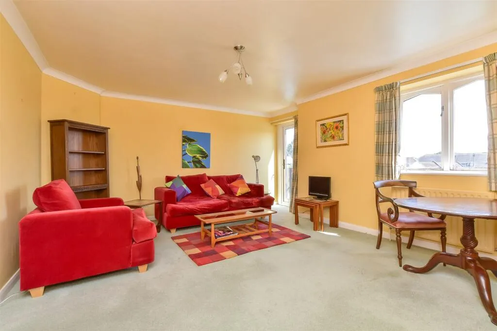 2 bed Apartment