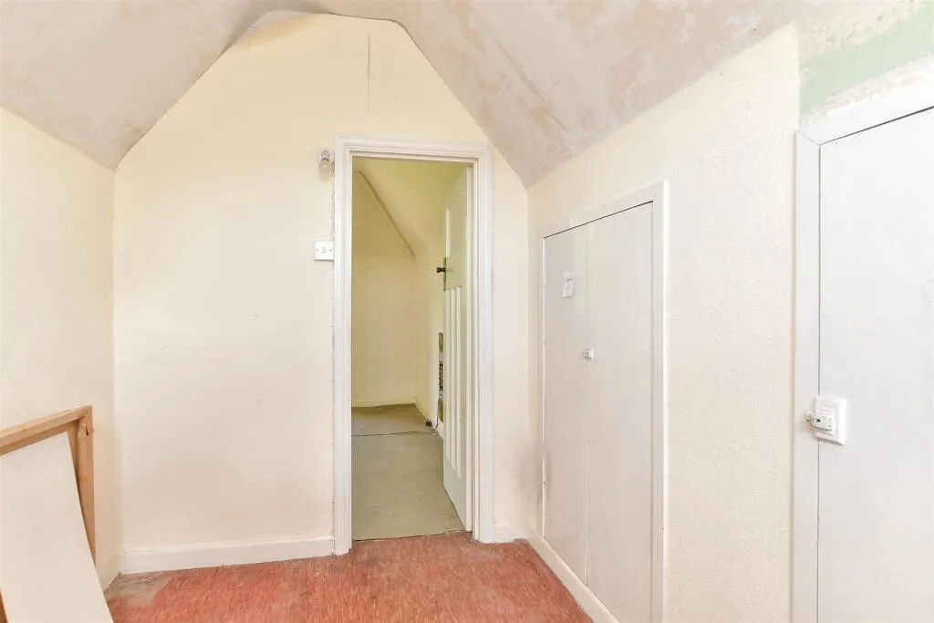 3 bed Semi-Detached Bungalow