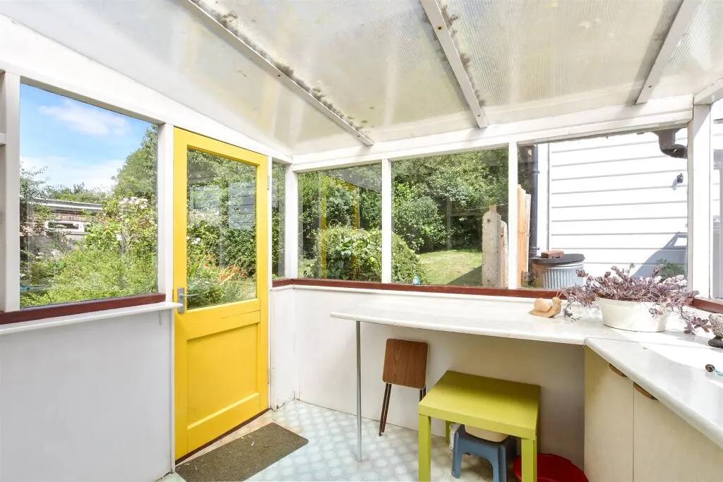 3 bed Semi-Detached Bungalow