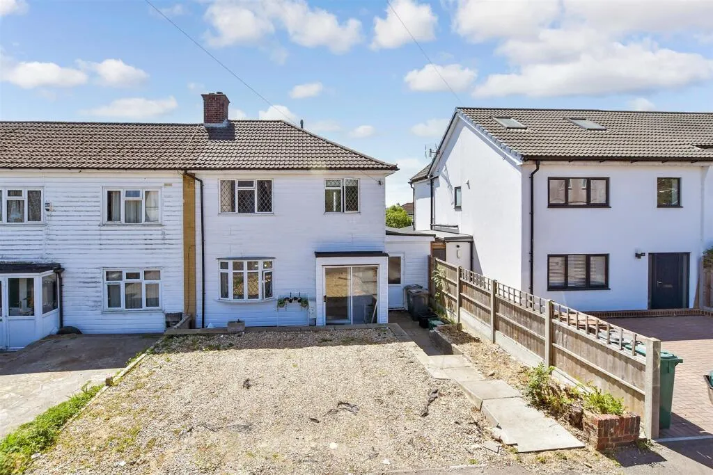 3 bed Semi-Detached