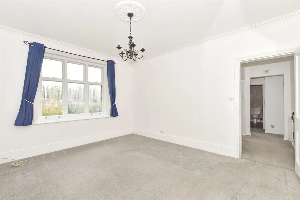 1 bed Apartment