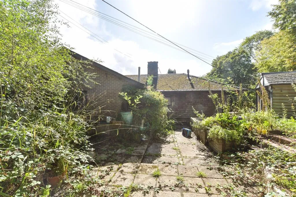 4 bed Bungalow