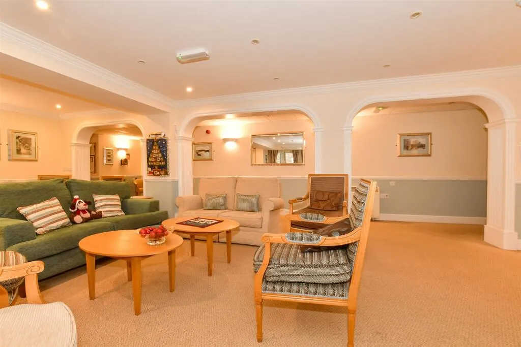 1 bed Retirement Property