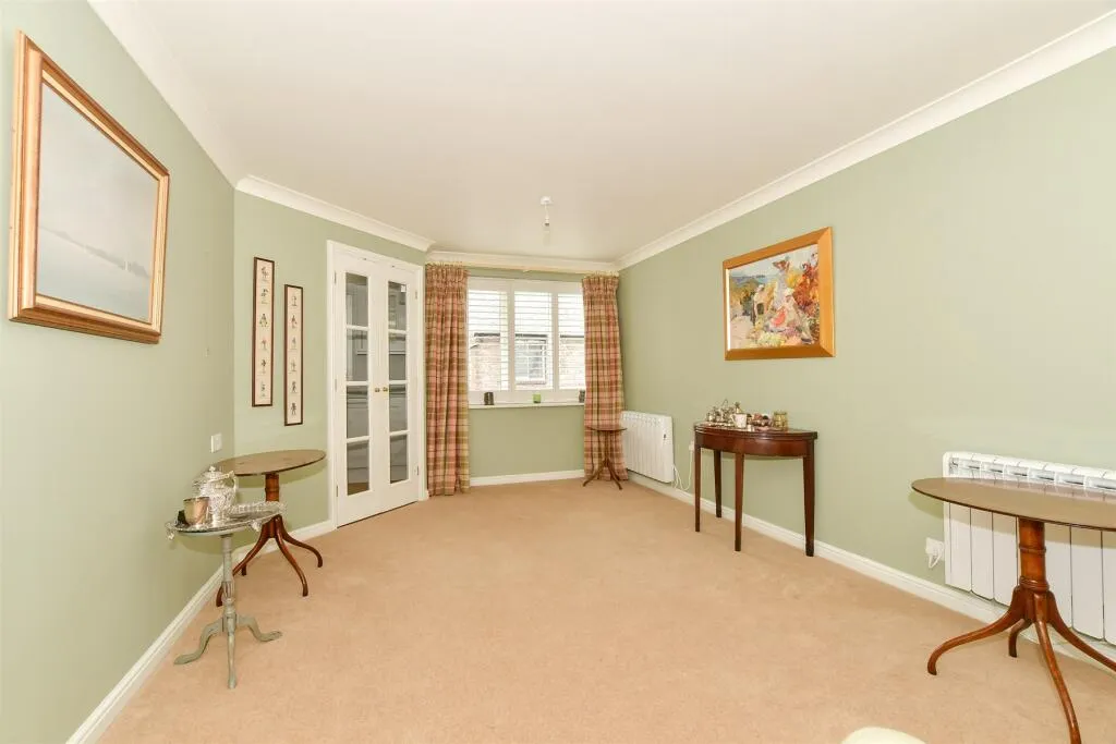 1 bed Retirement Property