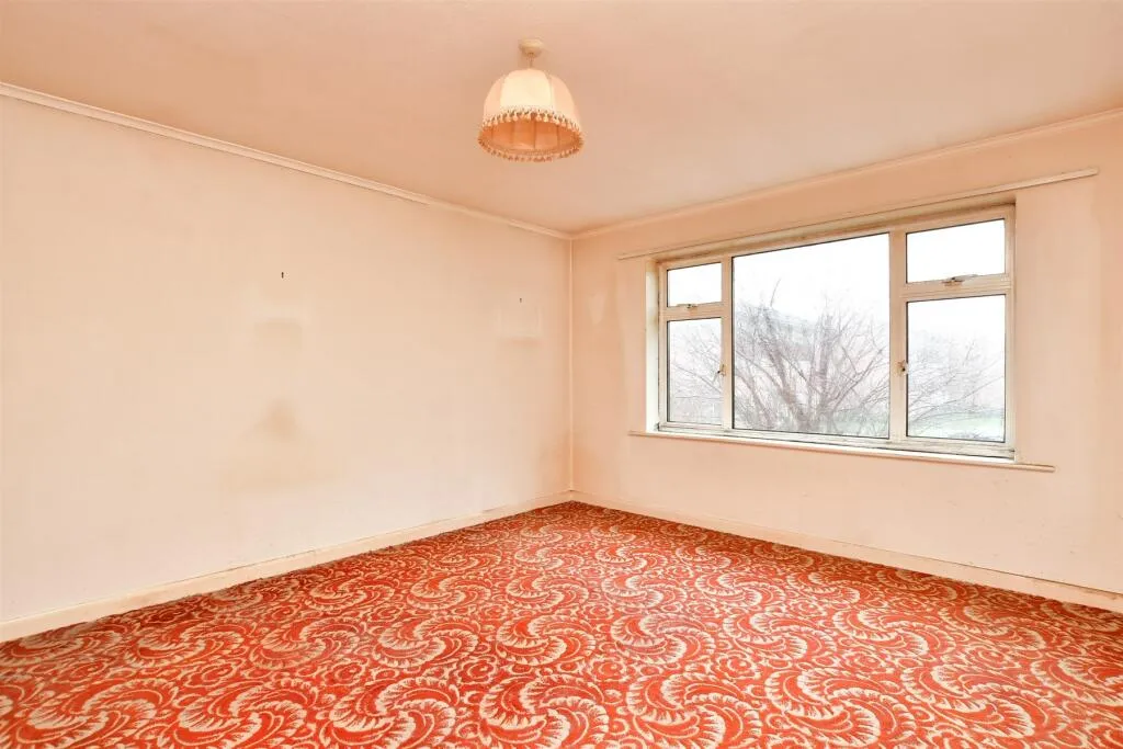 2 bed Apartment
