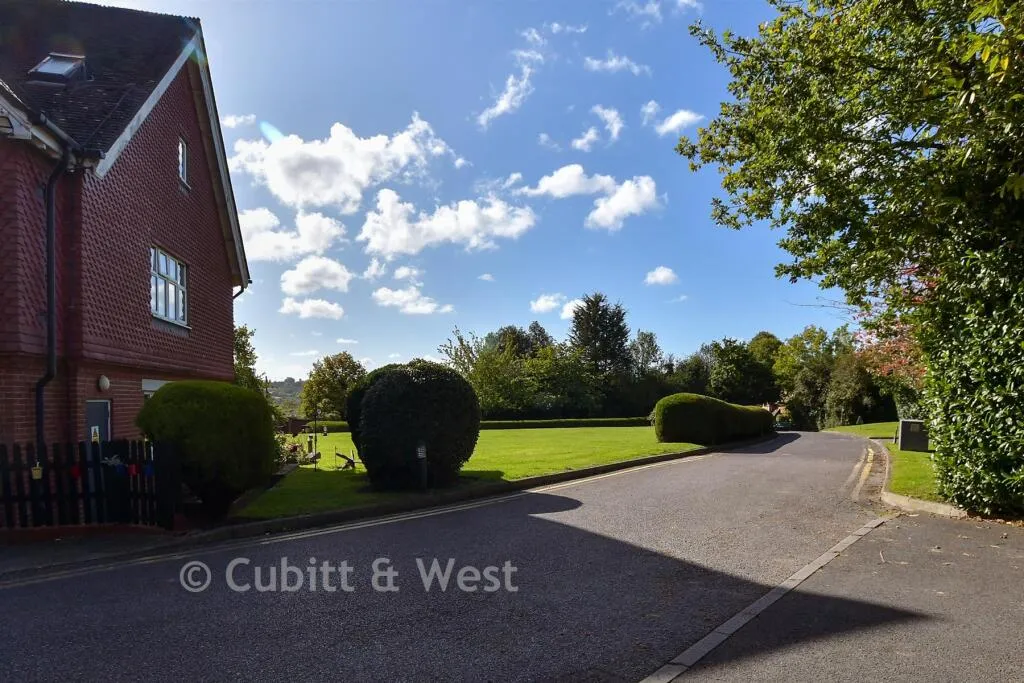 1 bed Detached Bungalow