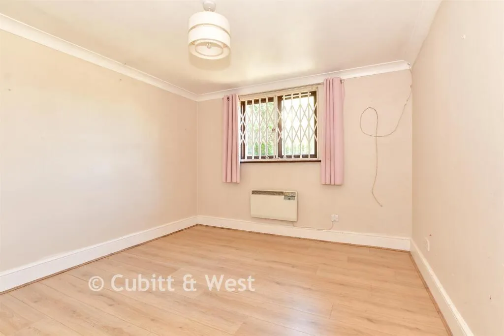 1 bed Detached Bungalow