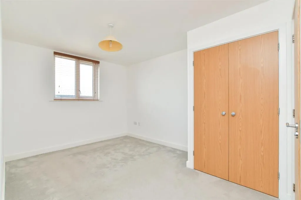 2 bed Apartment