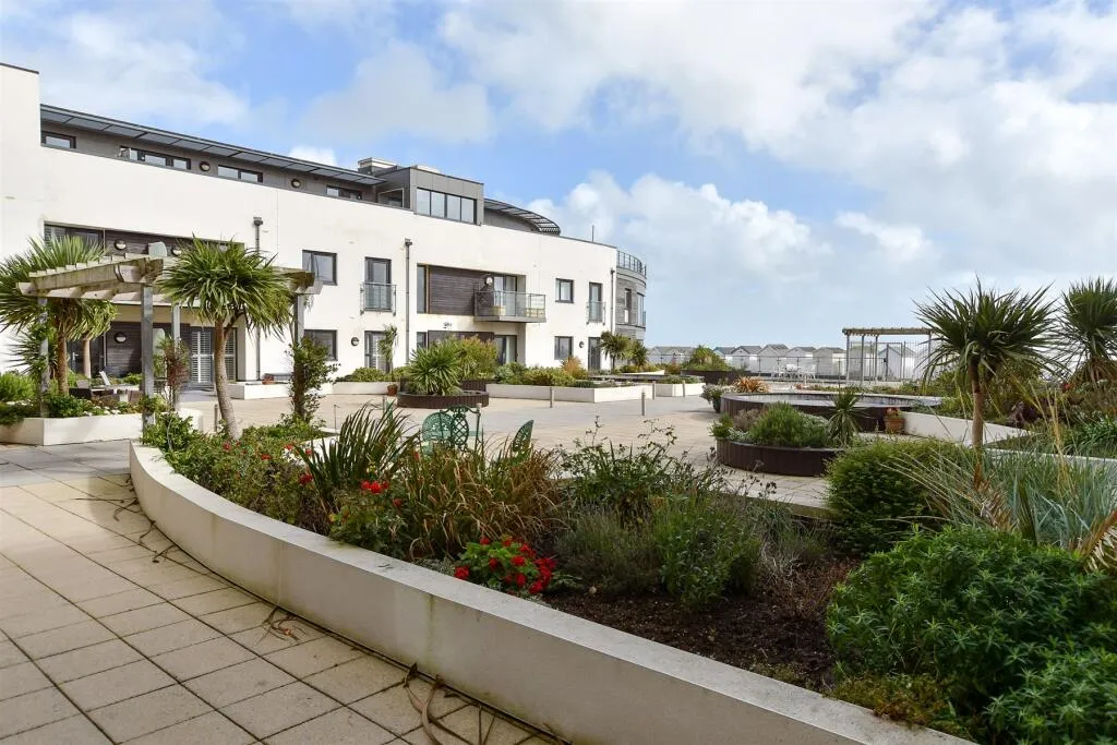 2 bed Apartment