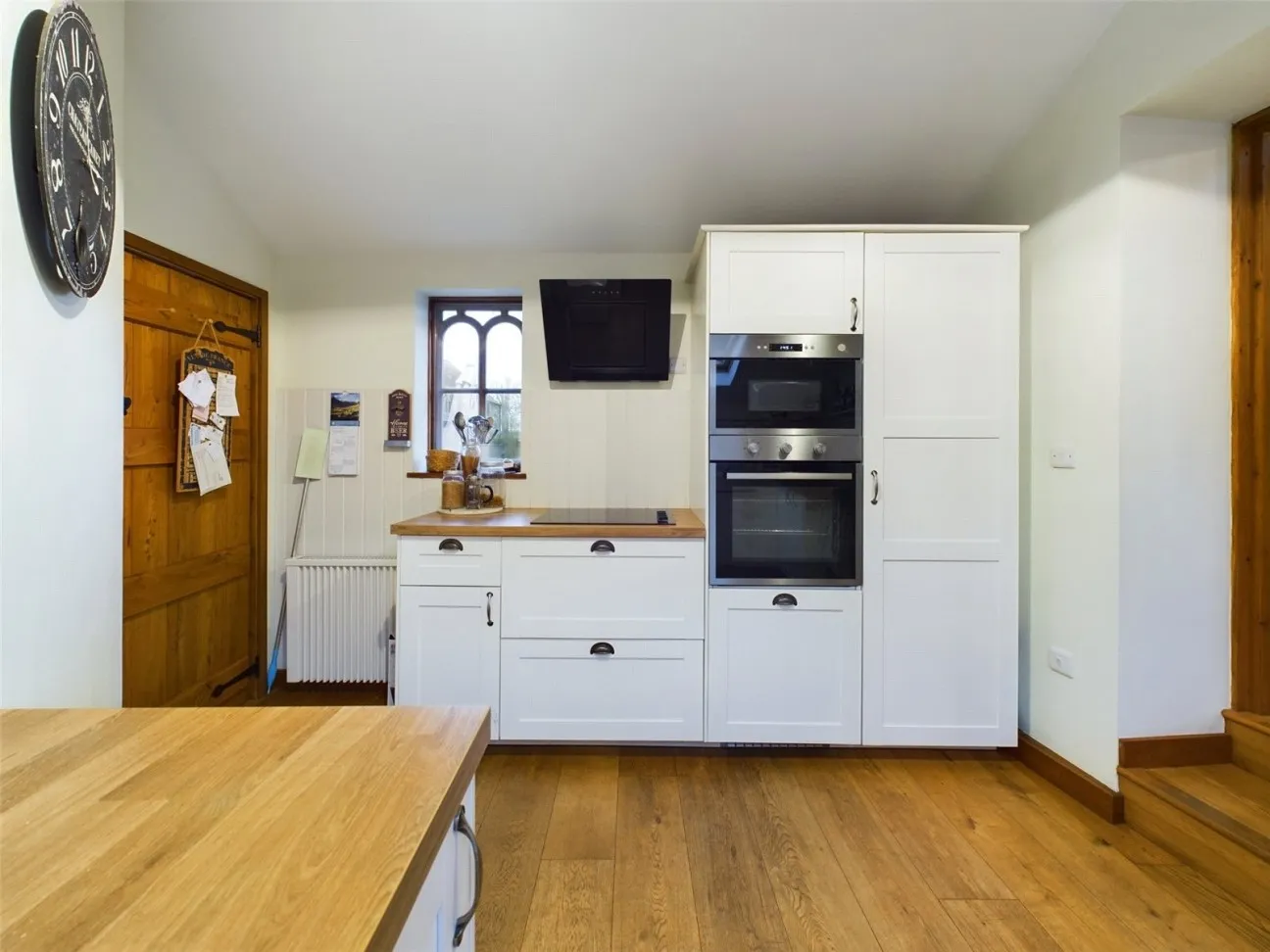 7 Bed  Semi-detached house  Under Offer