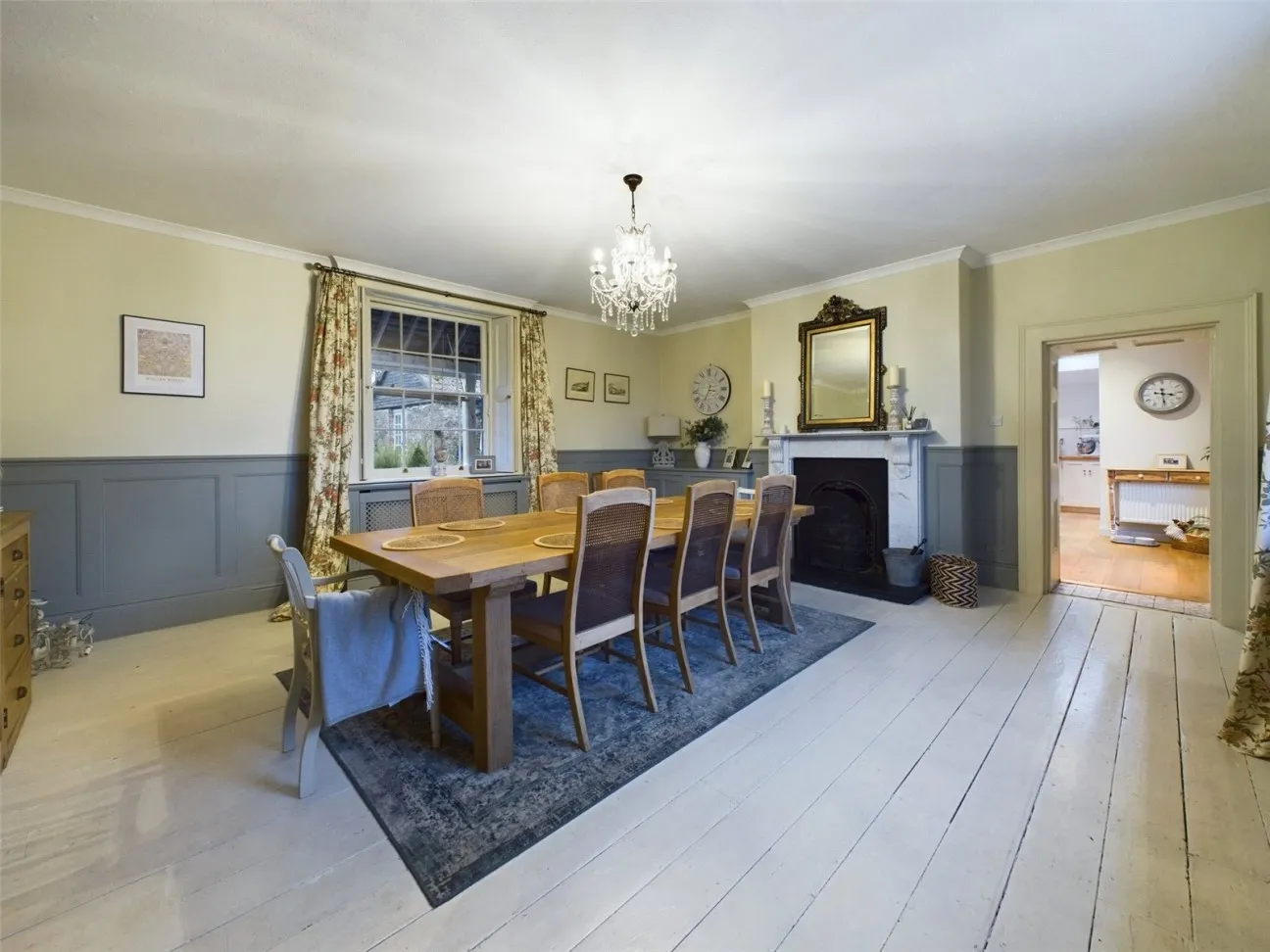 7 Bed  Semi-detached house  Under Offer