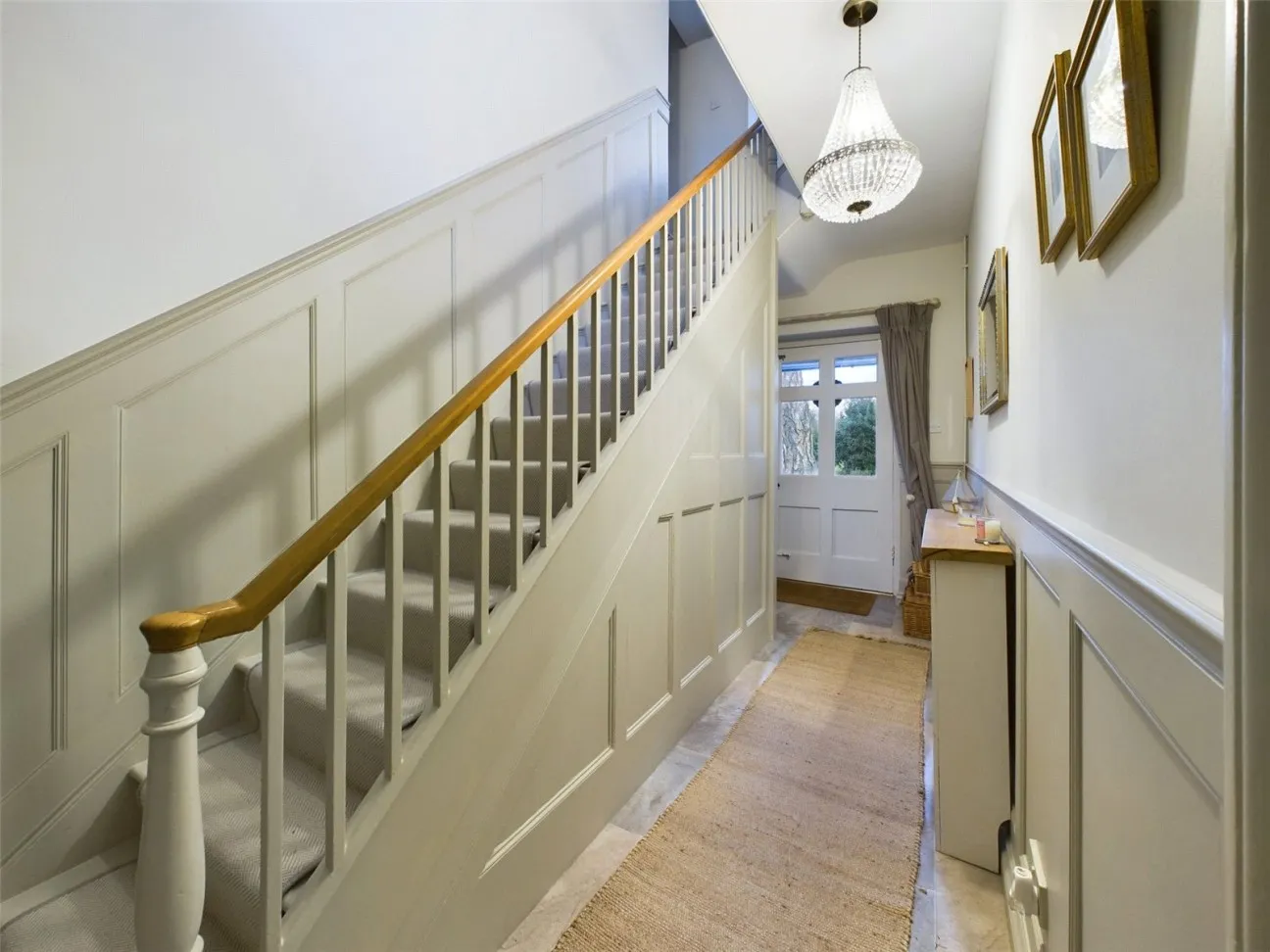 7 Bed  Semi-detached house  Under Offer