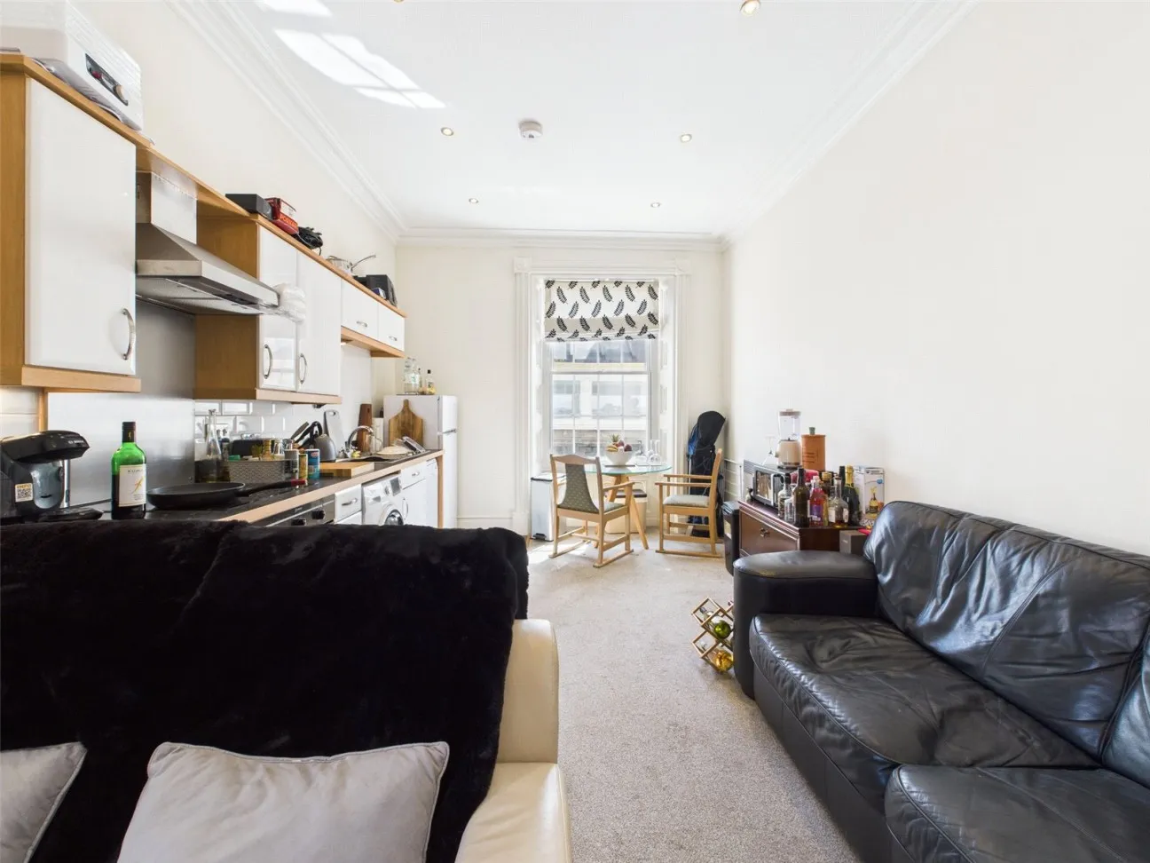 1 Bed  Property  For Sale