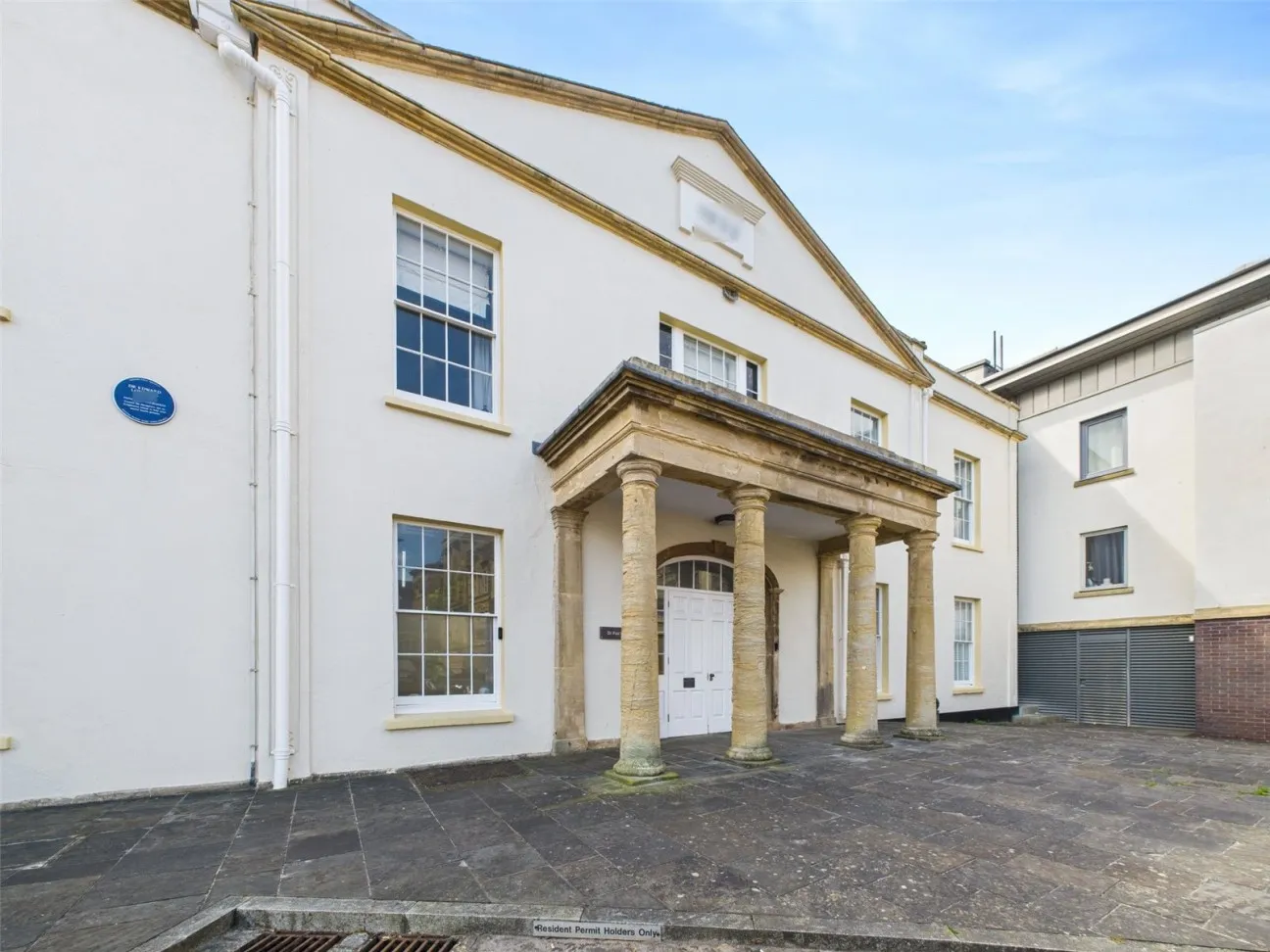 1 Bed  Property  For Sale