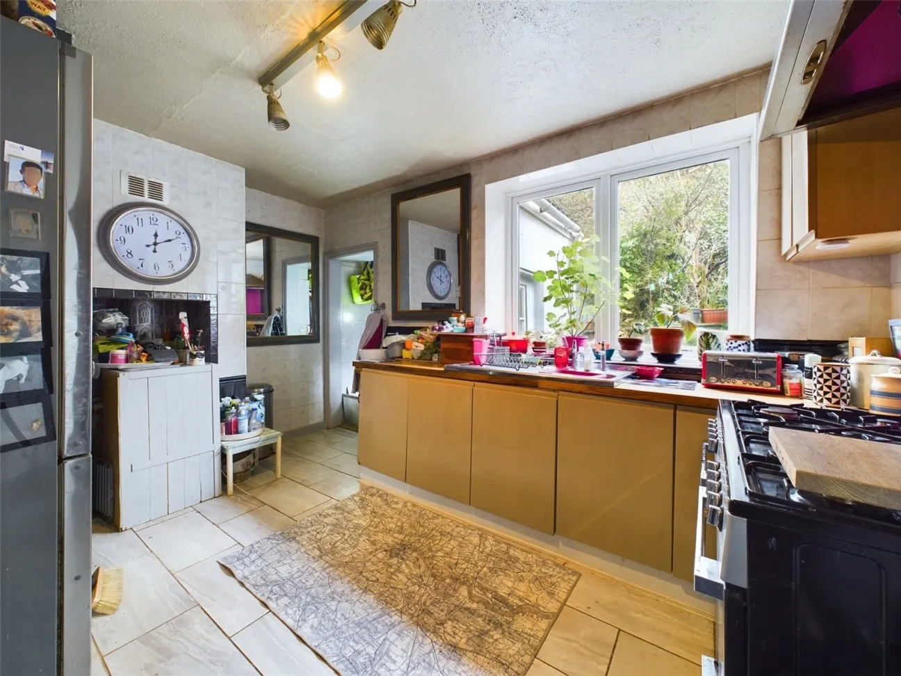 4 Bed  Semi-detached house  For Sale