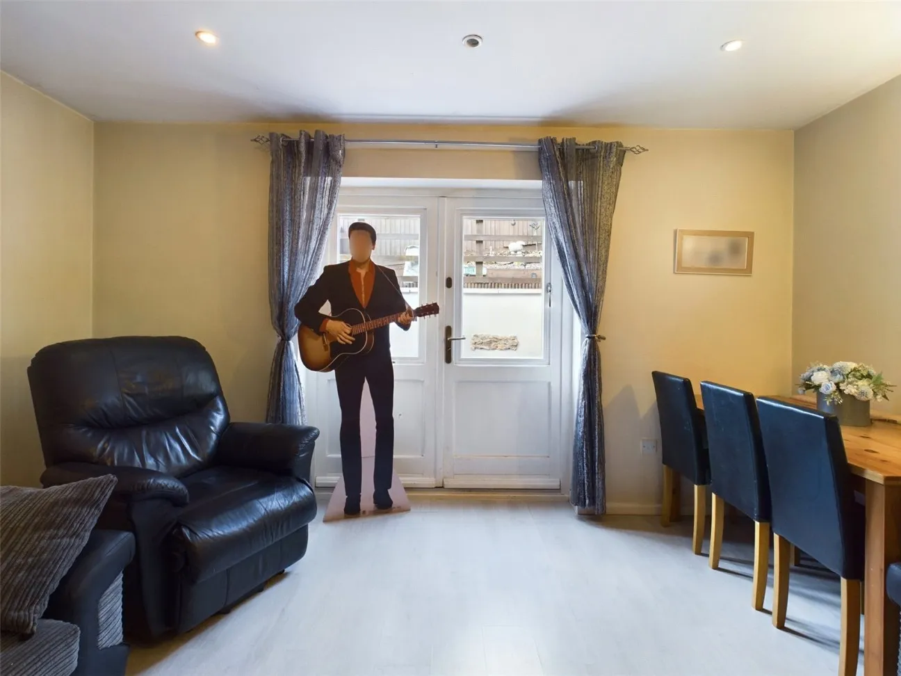 3 Bed  Terraced House  For Sale