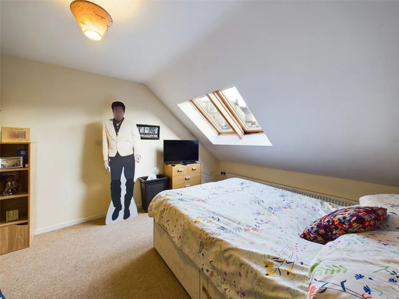 3 Bed  Terraced House  For Sale