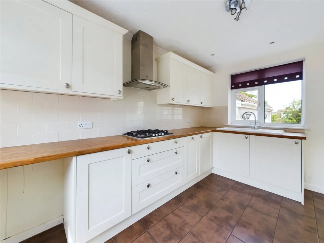2 Bed  Detached bungalow  For Sale