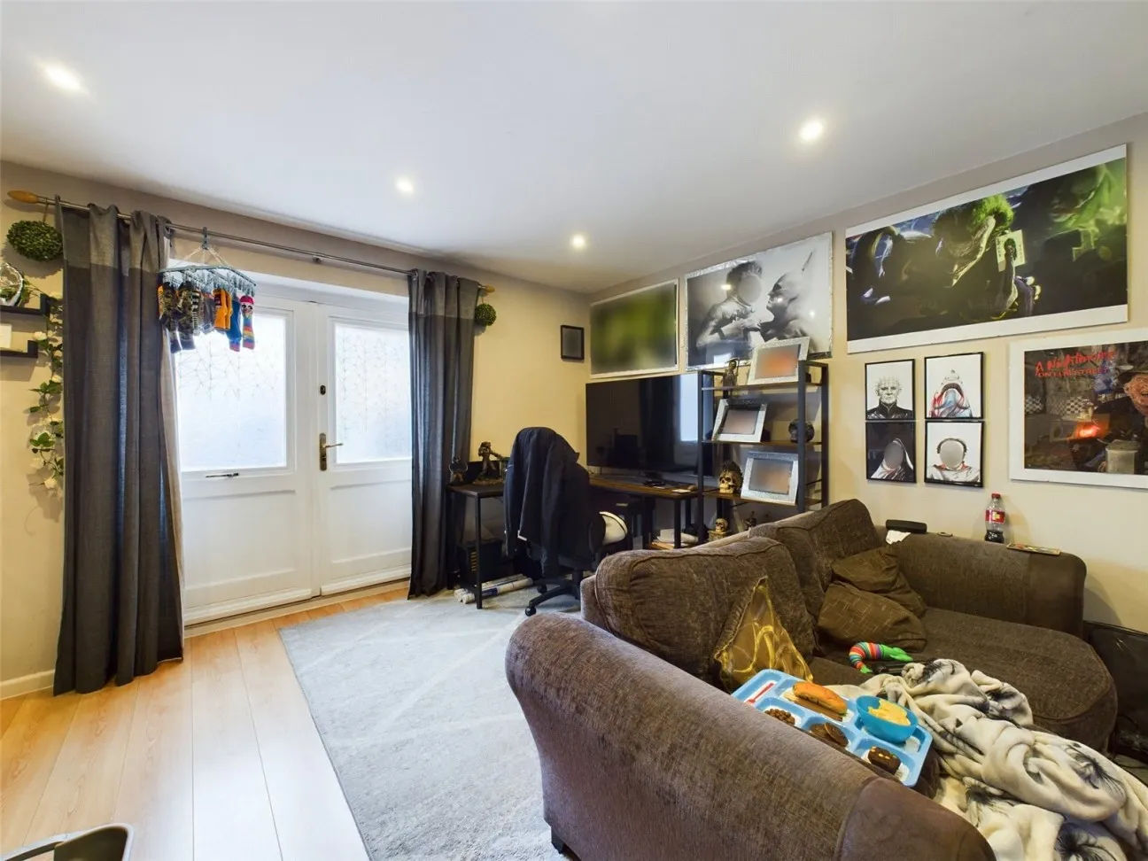 3 Bed  Terraced House  For Sale