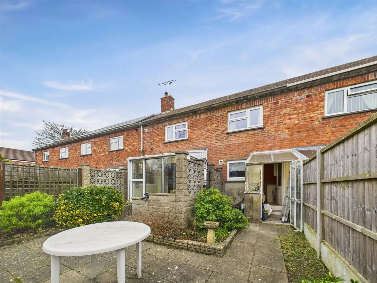 2 Bed  Semi-detached house  For Sale