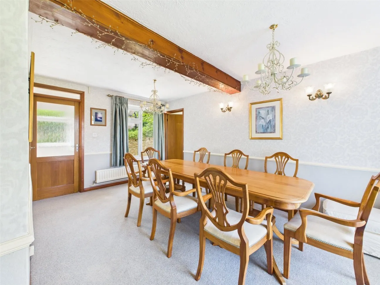 5 Bed  Detached house  For Sale