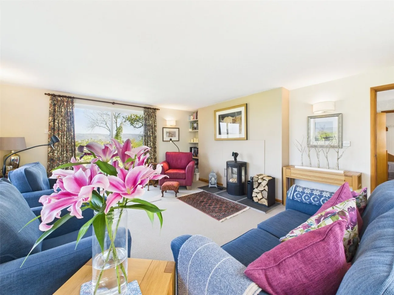 5 Bed  Detached house  For Sale