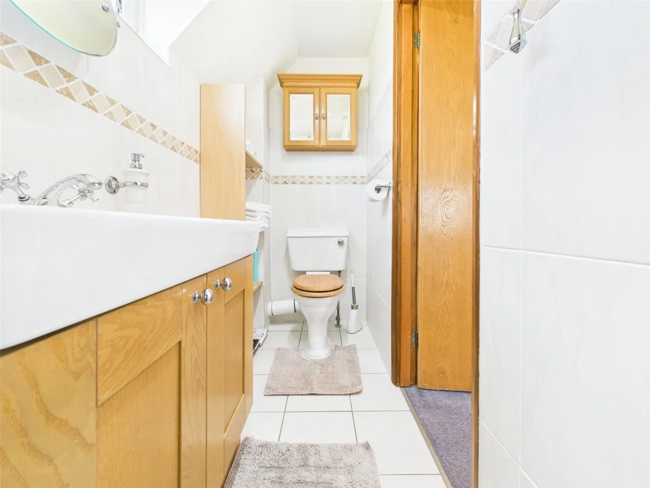 5 Bed  Detached house  For Sale