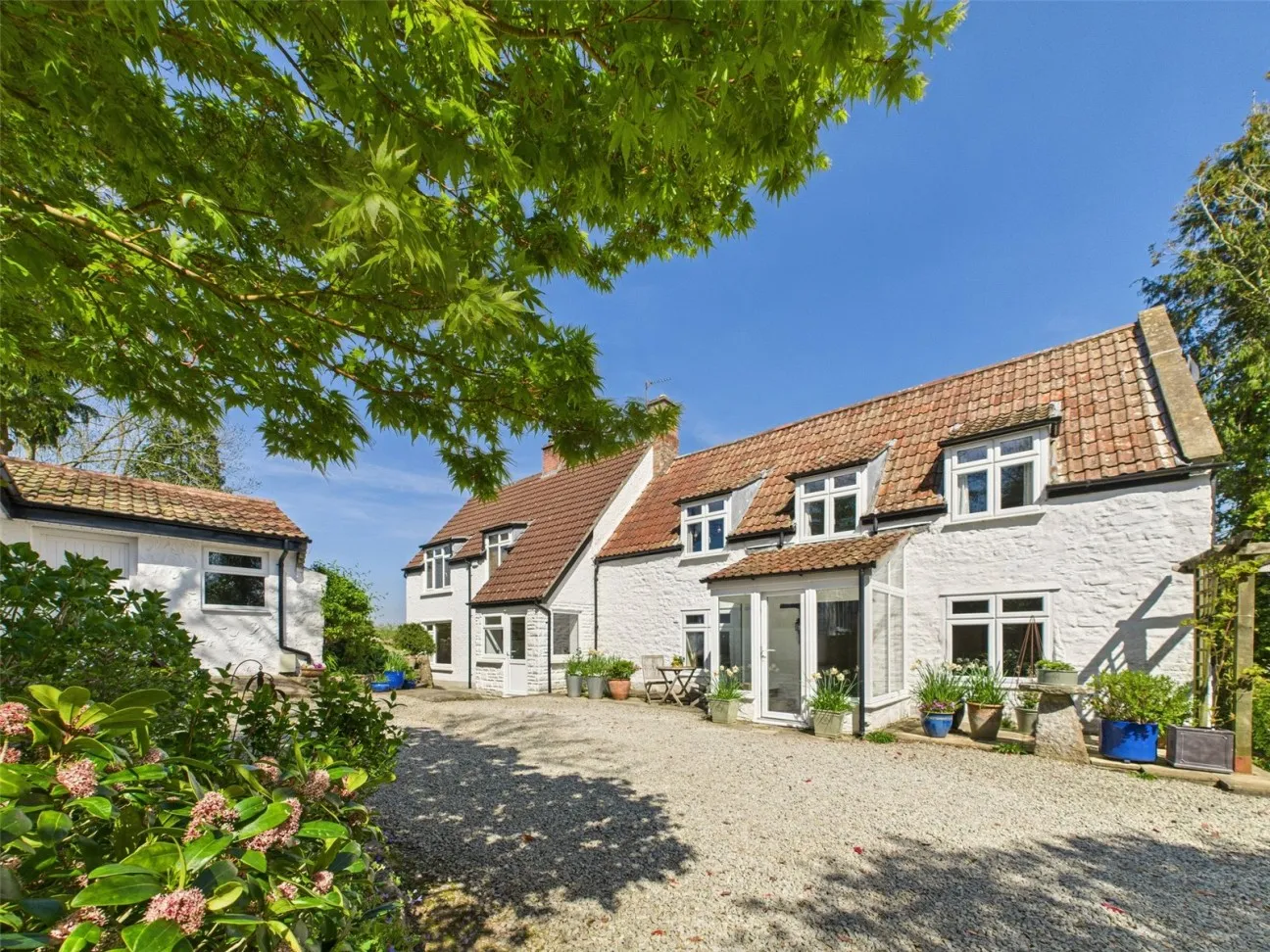 5 Bed  Detached house  For Sale