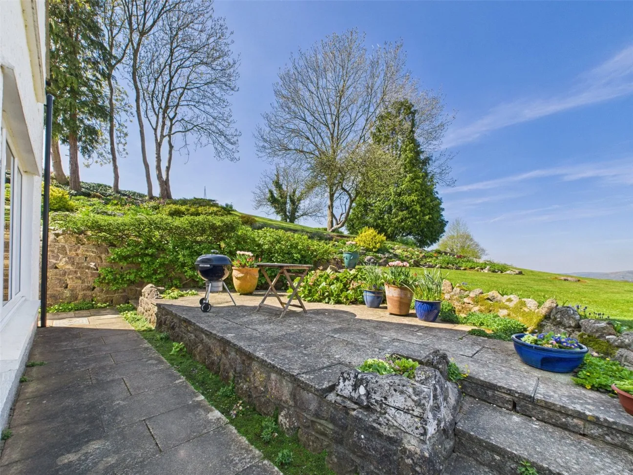 5 Bed  Detached house  For Sale