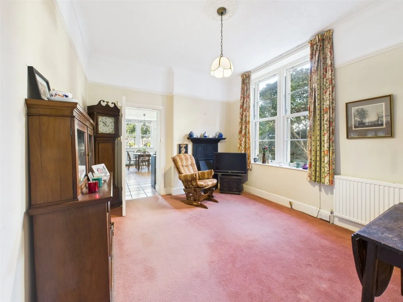 5 Bed  Detached house  For Sale
