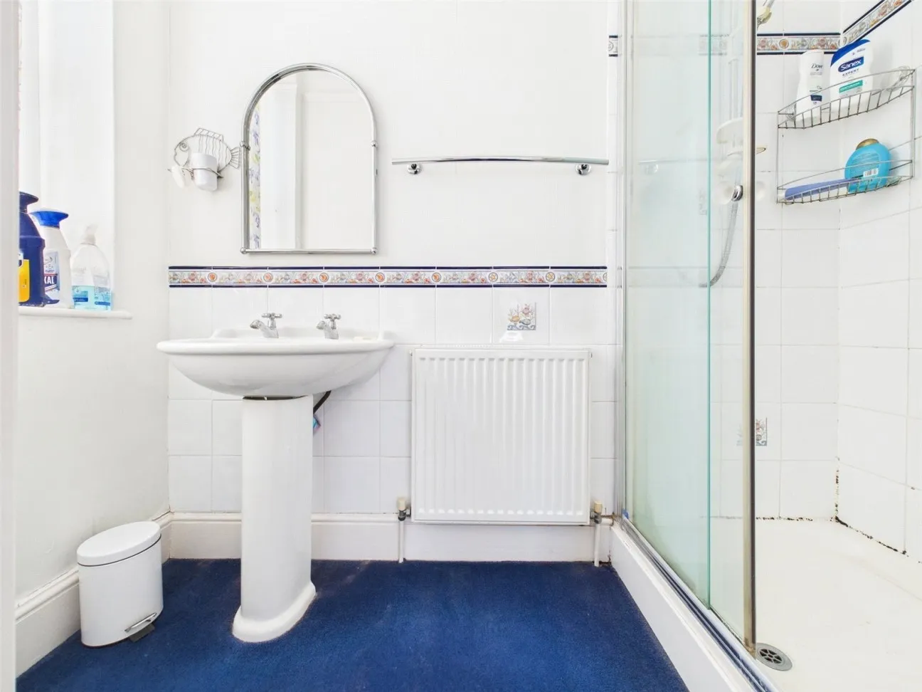 5 Bed  Detached house  For Sale