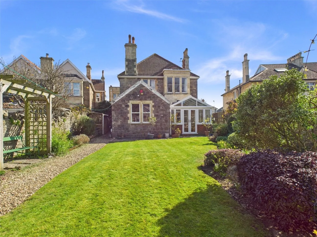 5 Bed  Detached house  For Sale