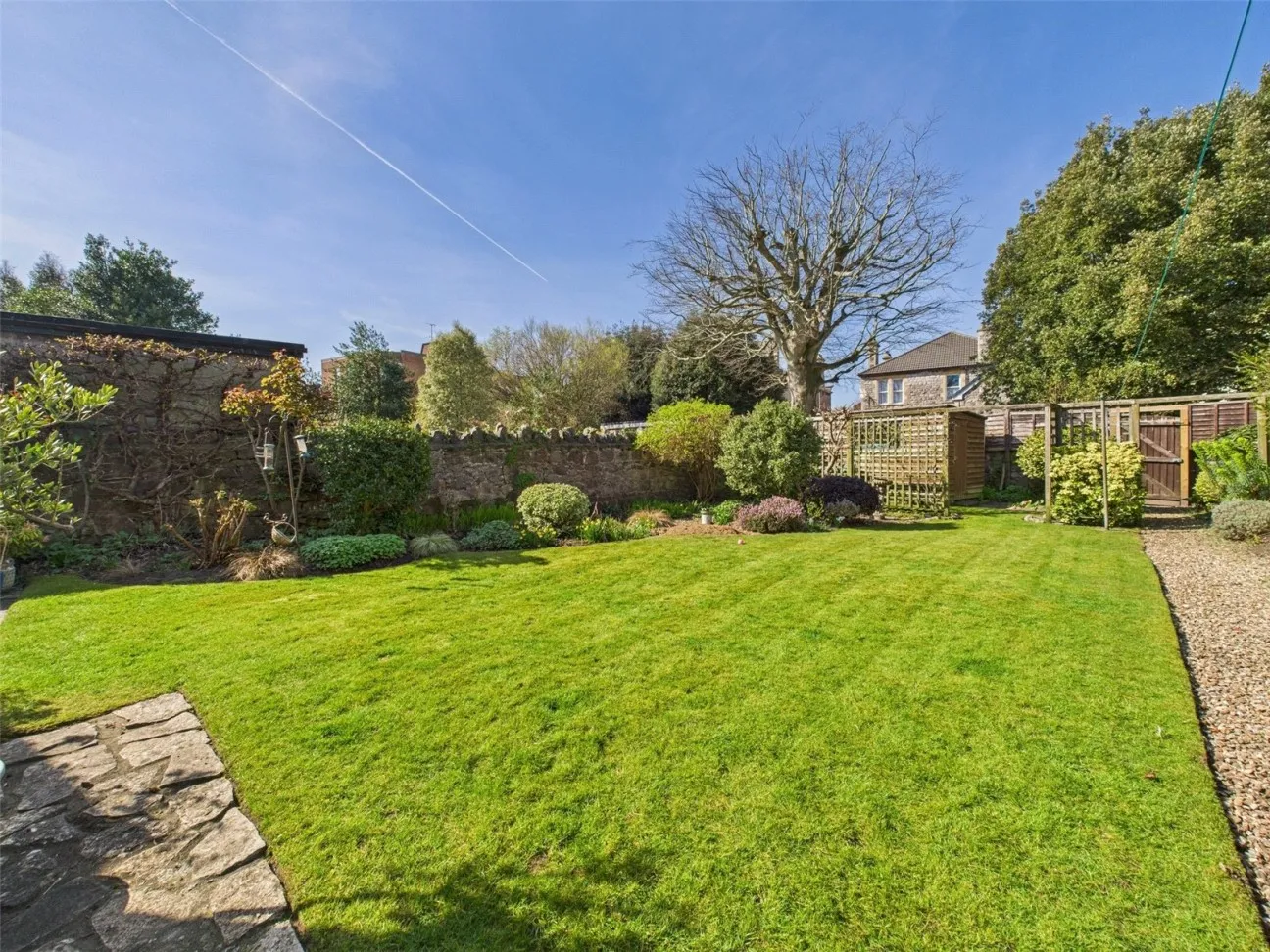 5 Bed  Detached house  For Sale