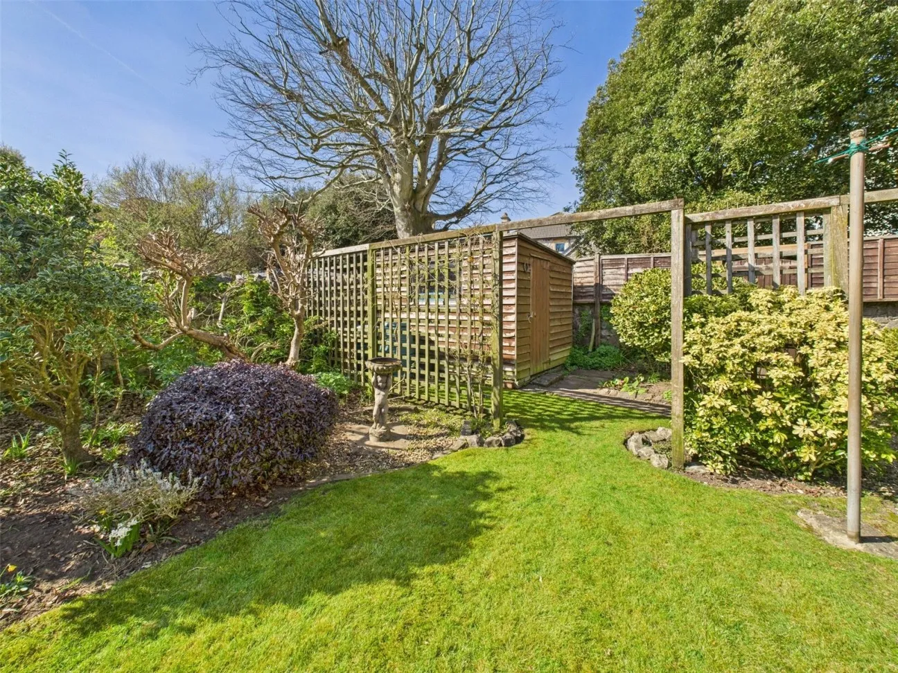 5 Bed  Detached house  For Sale