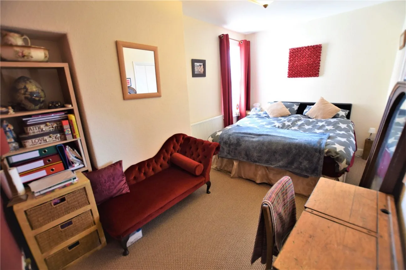 7 Bed  Property  For Sale
