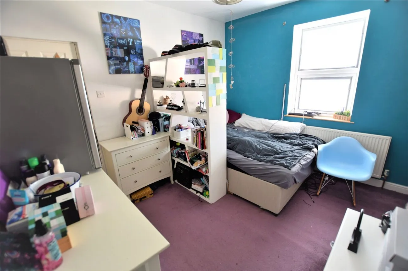 7 Bed  Property  For Sale